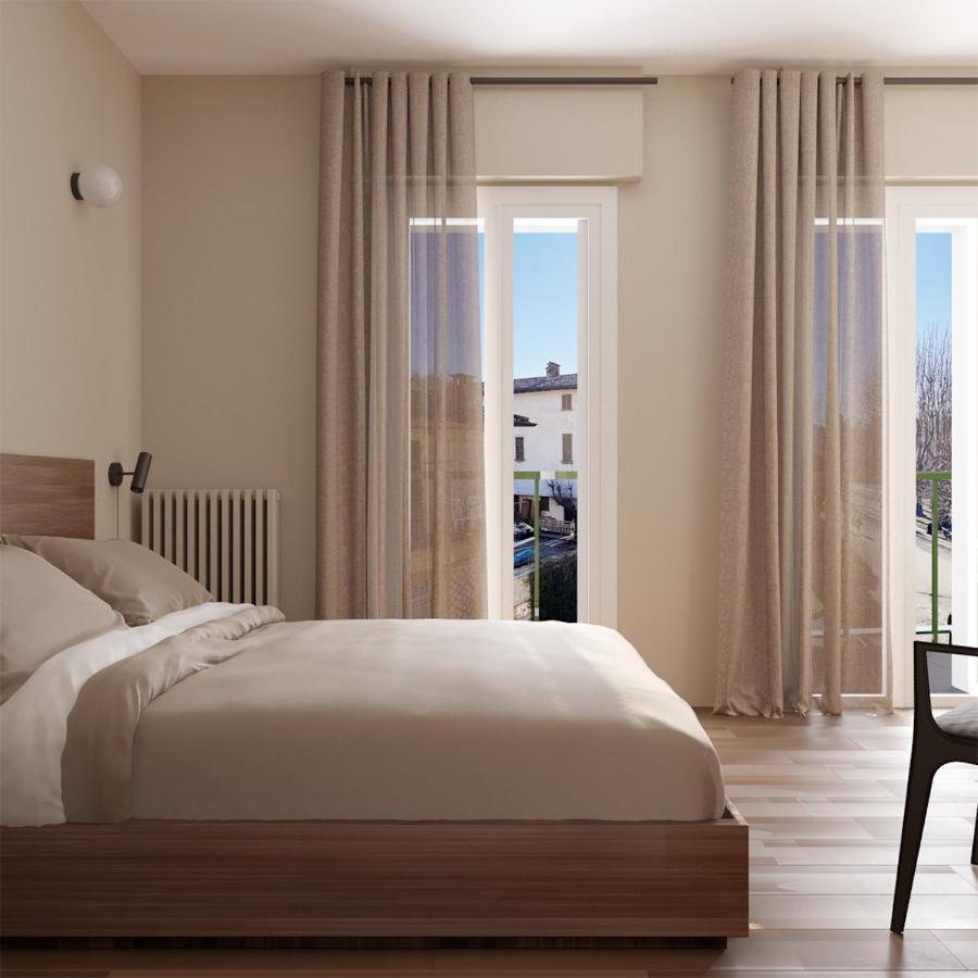 Hotel La Dama del Porto Laveno-Mombello Esterno foto